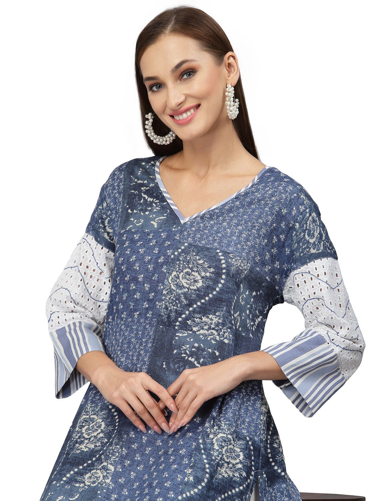 Girls are very fond of these Blue Kurti, you should also boost your style  and beauty - informalnewz